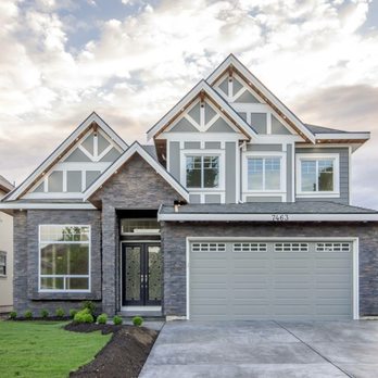 Townhomes/Row Homes at 647 Ewen Ave